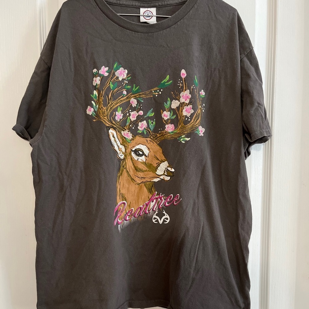 Women’s size large brown real tree t shirt